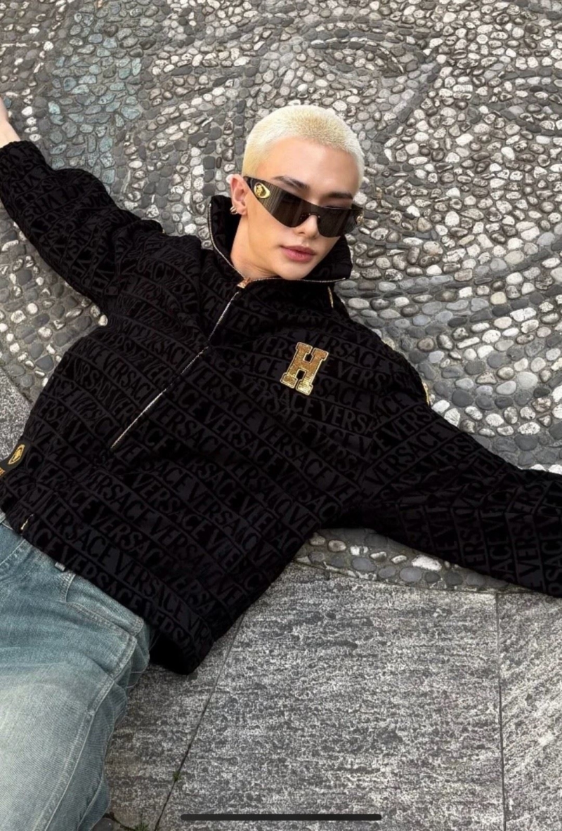 VERSACE